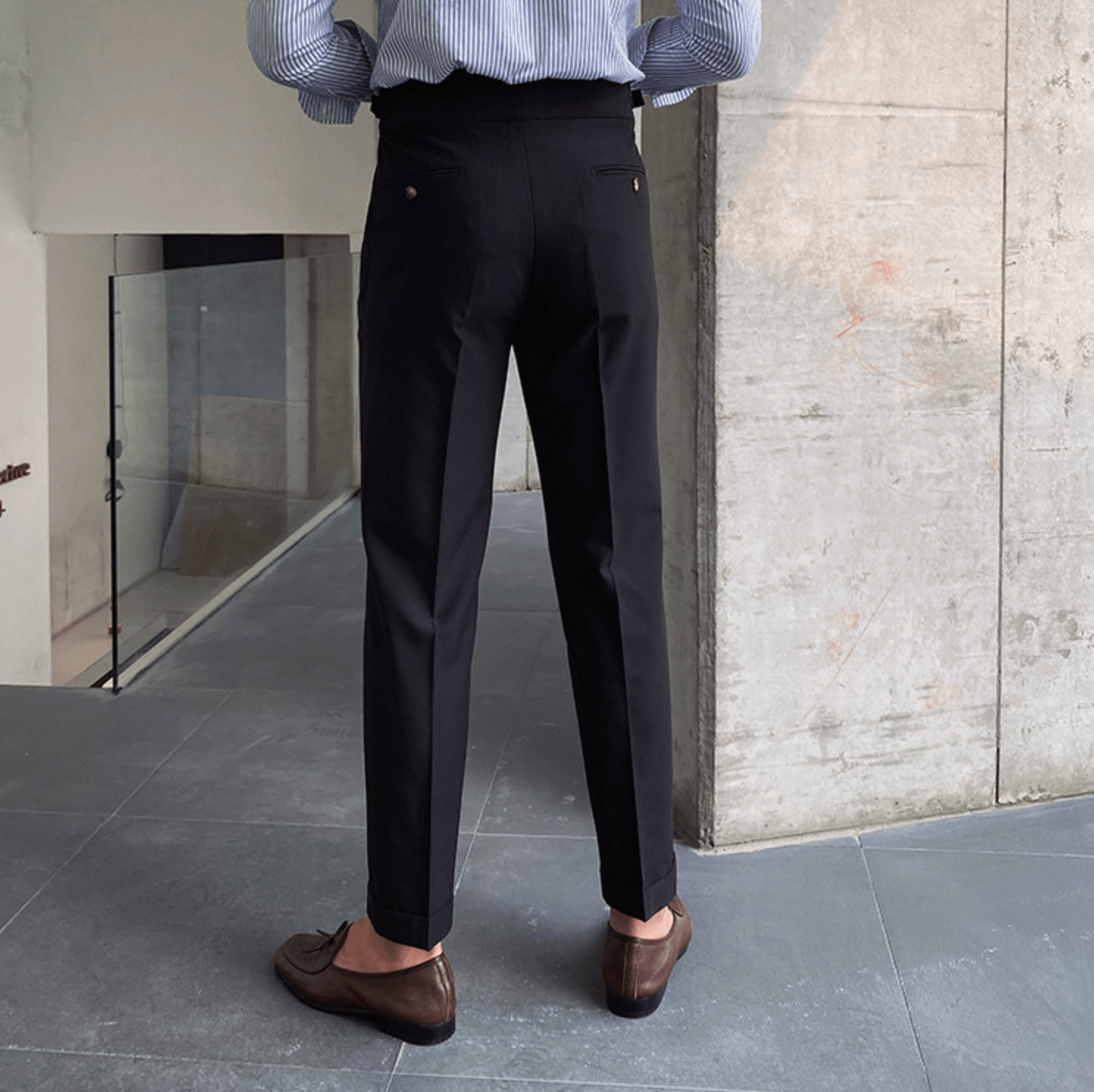 Parisien Raffiné | Pantalon Taille Haute - Bouclée