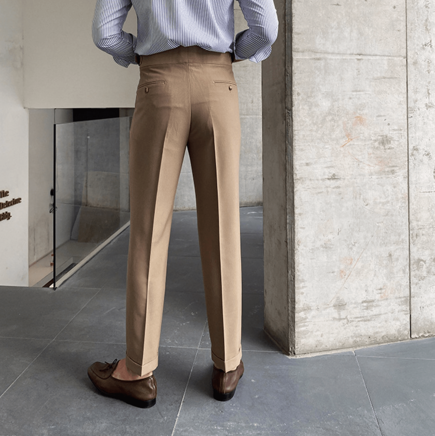 Parisien Raffiné | Pantalon Taille Haute - Bouclée