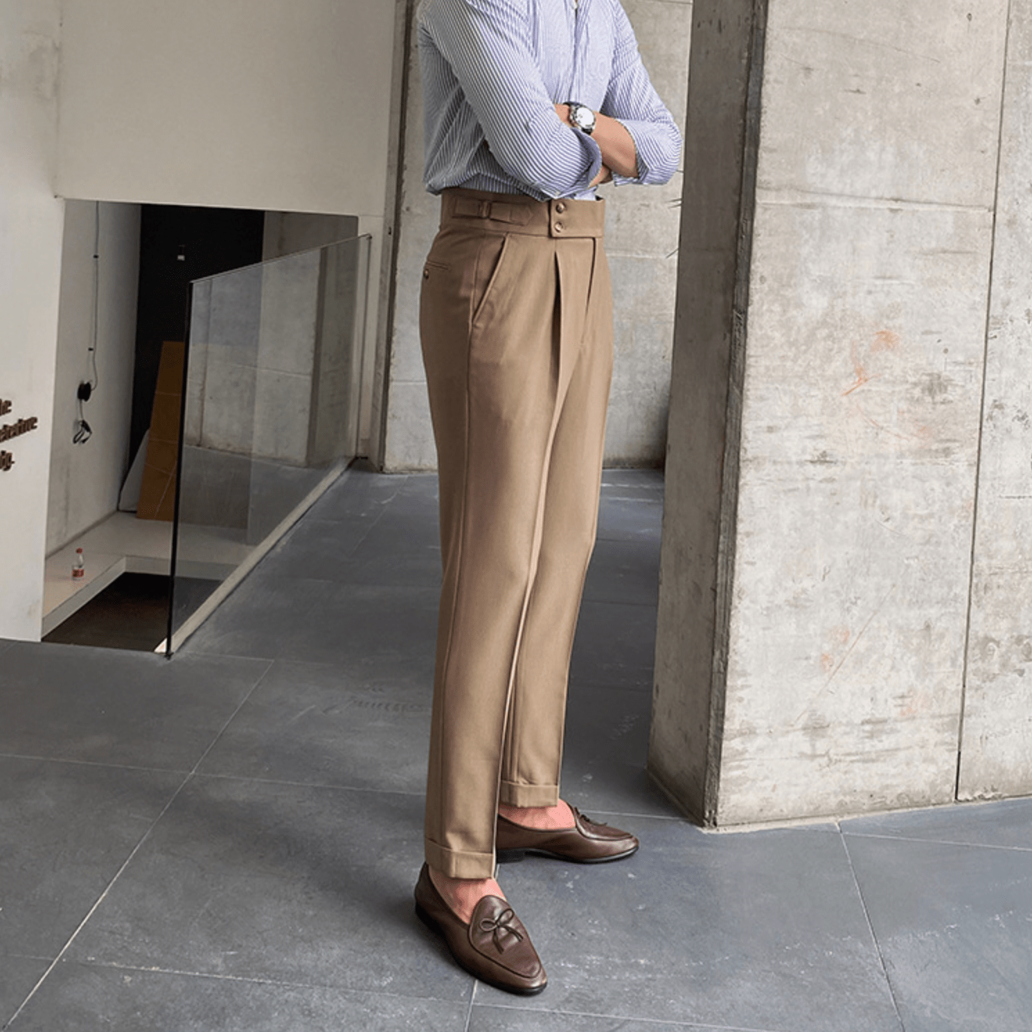 Parisien Raffiné | Pantalon Taille Haute - Bouclée
